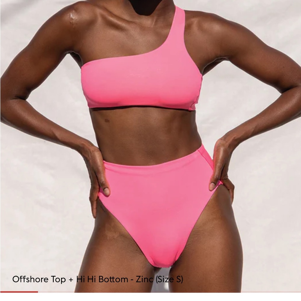Left On Friday One-Shoulder Bikini in ‘zinc’ Bright Pink